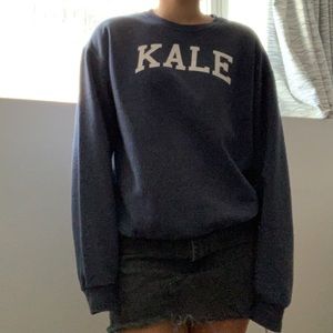Comfy kale crew neck